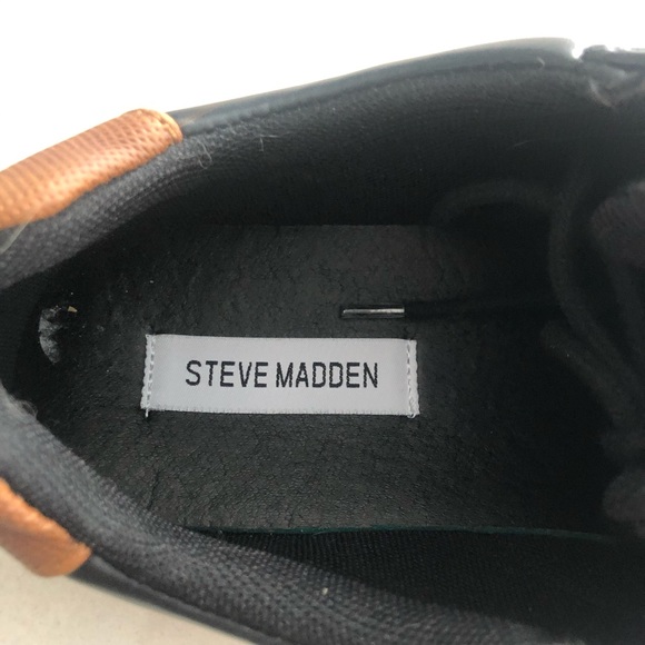Steve Madden Men’s sneaker - Picture 3 of 4